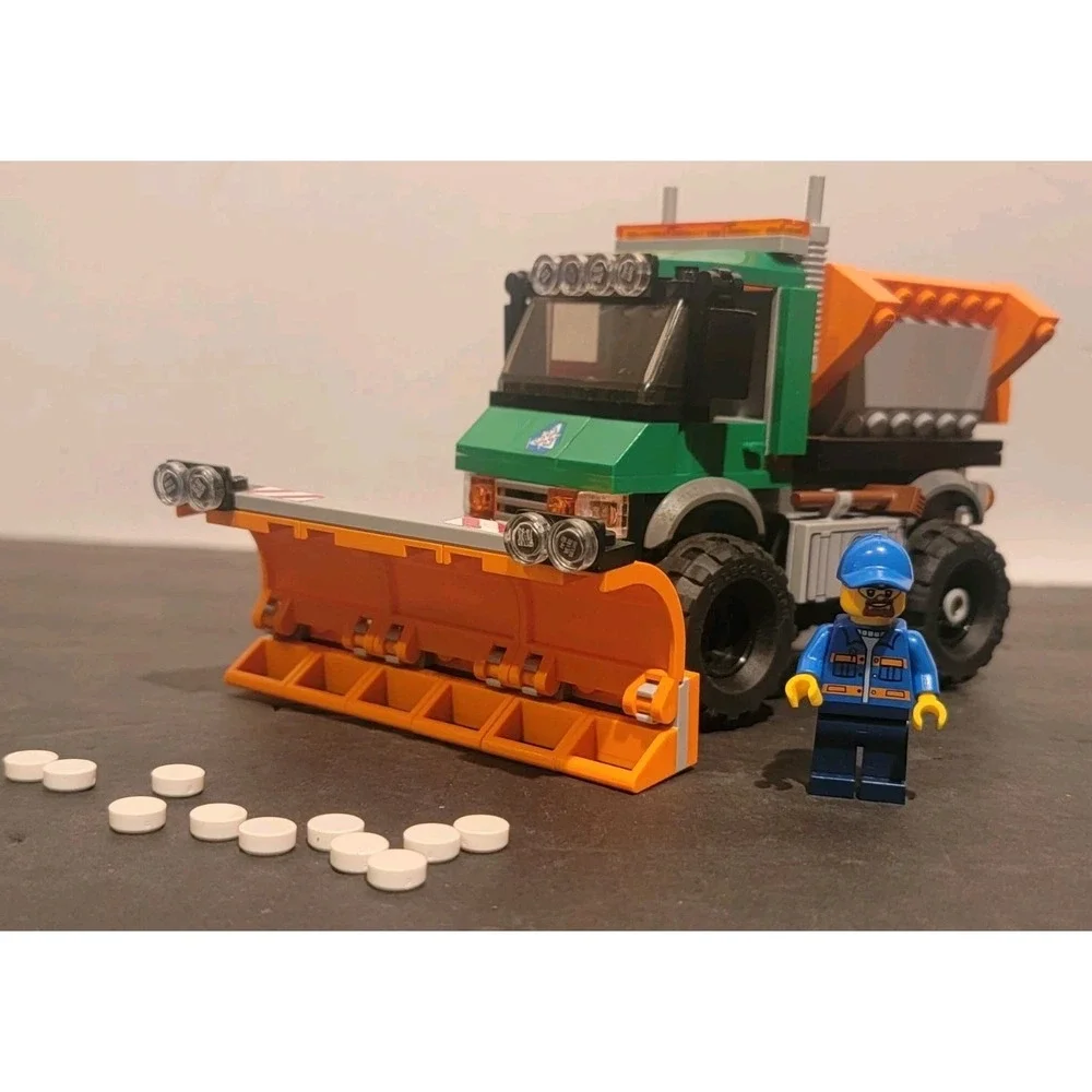 LEGO City 60083 Snowplow Truck Used 100% Complete No Box Or Instructions